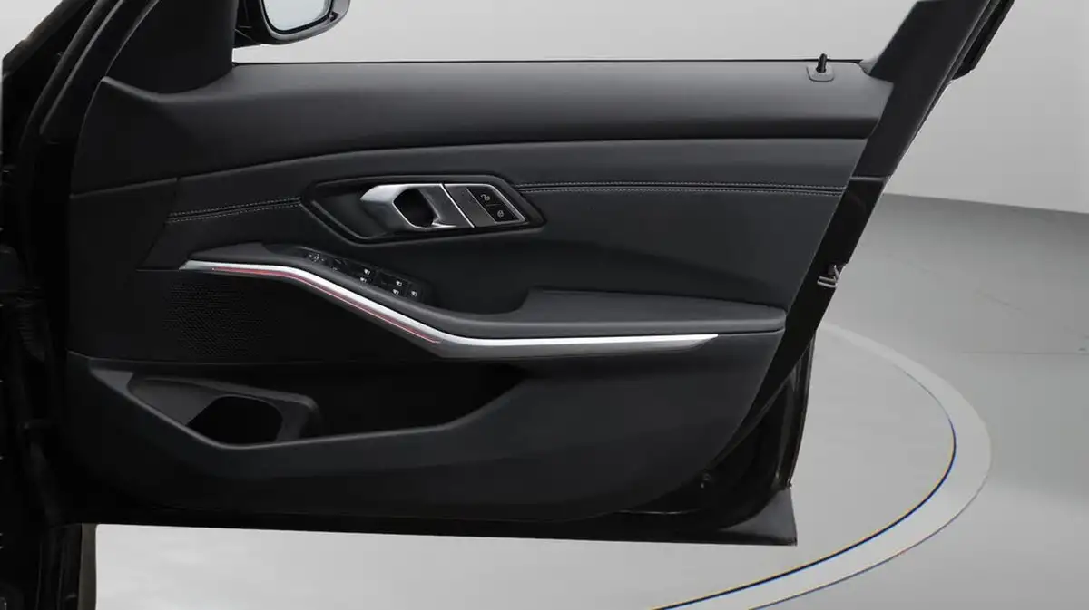 2021-bmw-3-series-20-330i-m-sport-saloon-4d-big-15