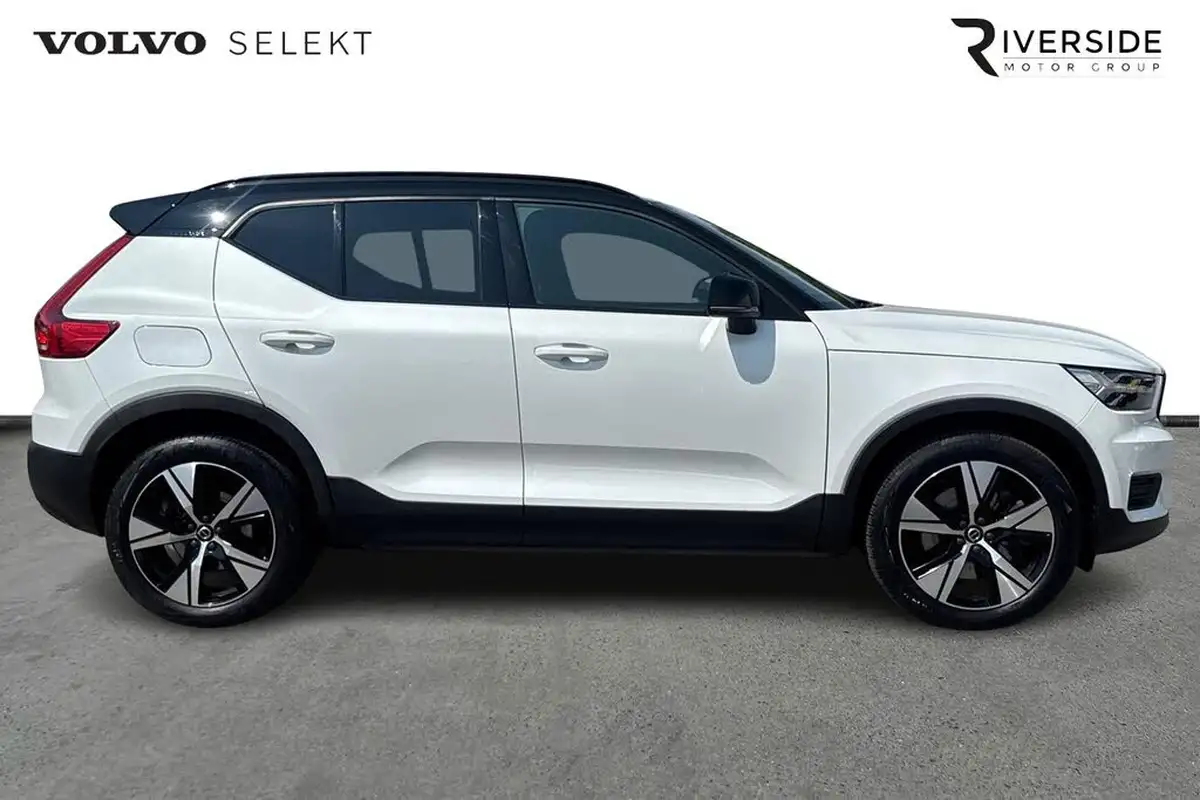 2021-volvo-xc40-15-t4-r-design-208bhp-big-3