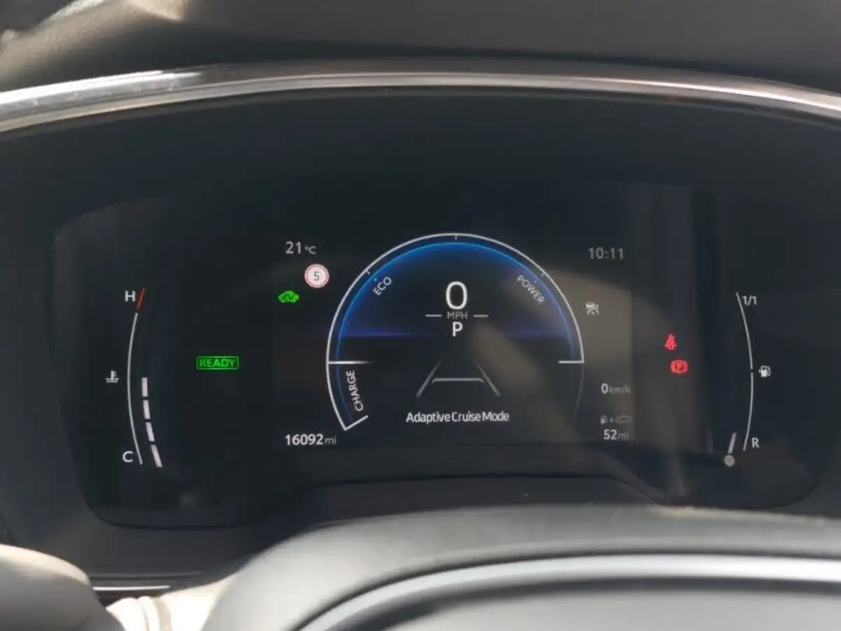 2023-suzuki-swace-18-motion-big-16