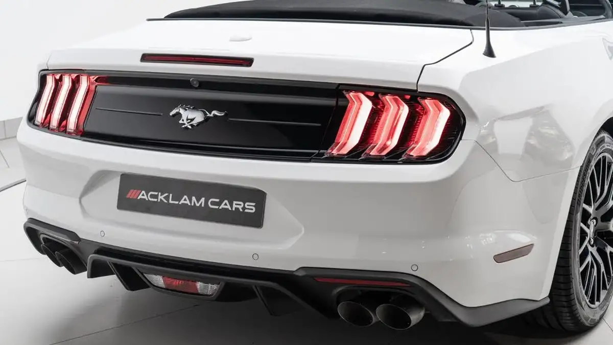 2019-ford-mustang-50-v8-gt-450ps-convertible-big-12