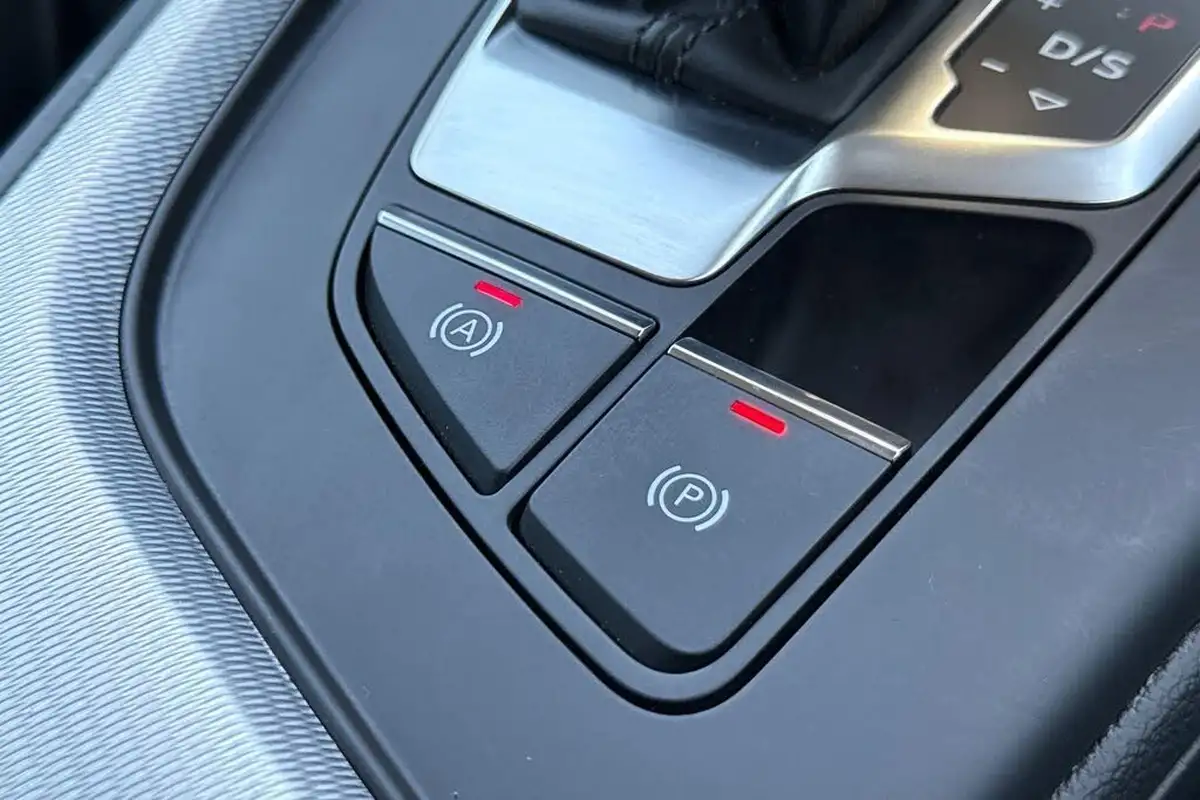 2022-audi-a4-avant-20-35-tdi-technik-big-33