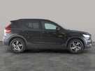 2022-volvo-xc40-15-t3-r-design-auto-small-12