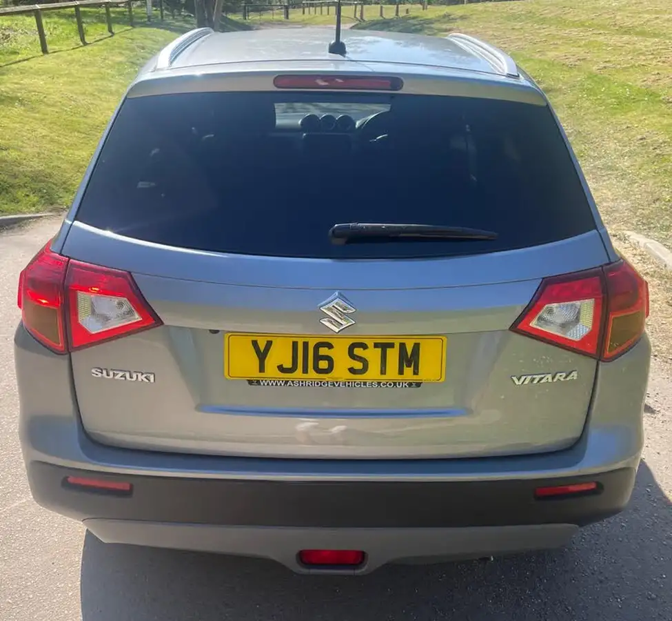 2016-suzuki-vitara-16-sz-t-big-7