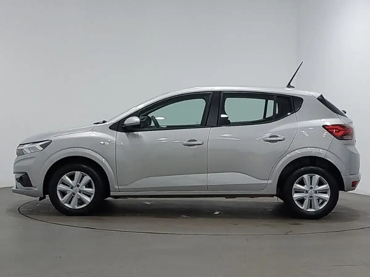 2023-dacia-sandero-10-tce-expression-90bhp-big-3