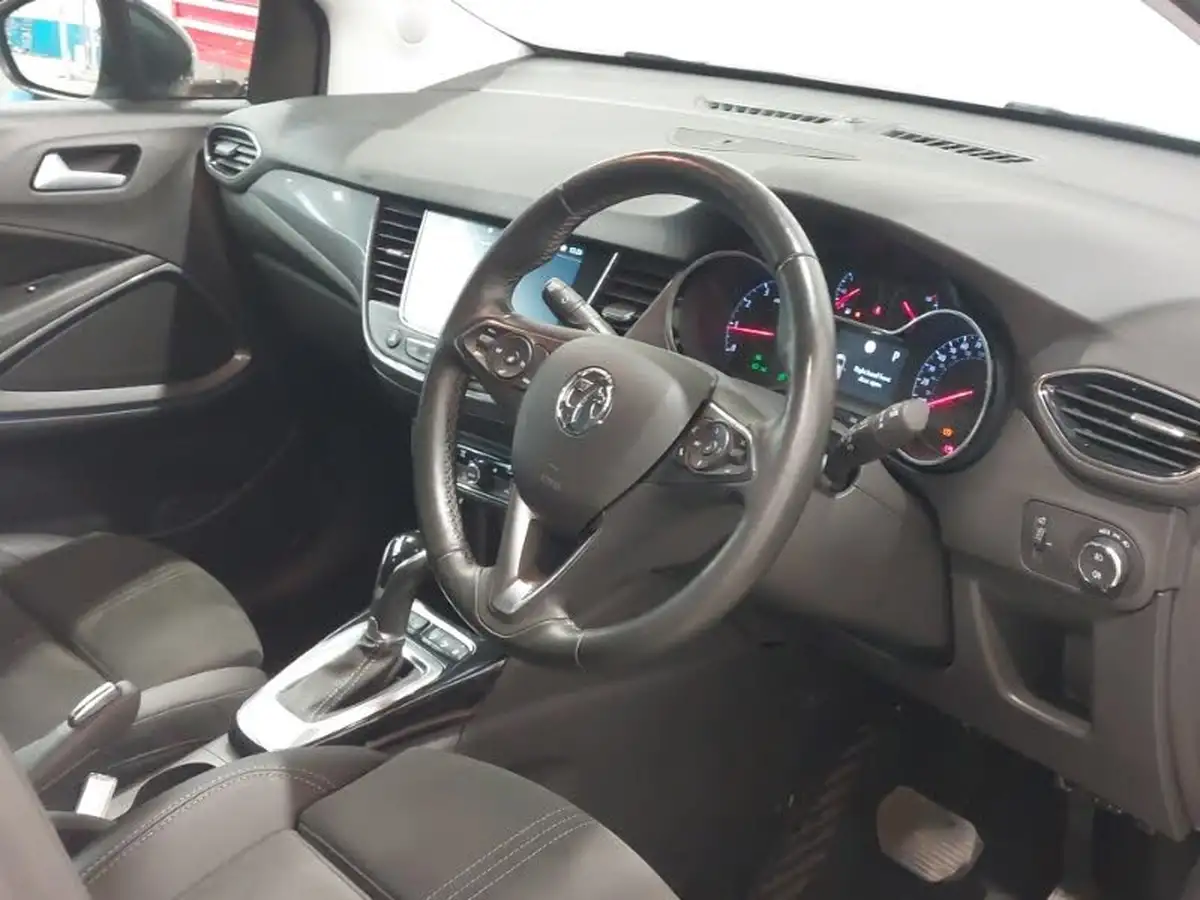 2022-vauxhall-crossland-15-ultimate-120ps-auto-big-16