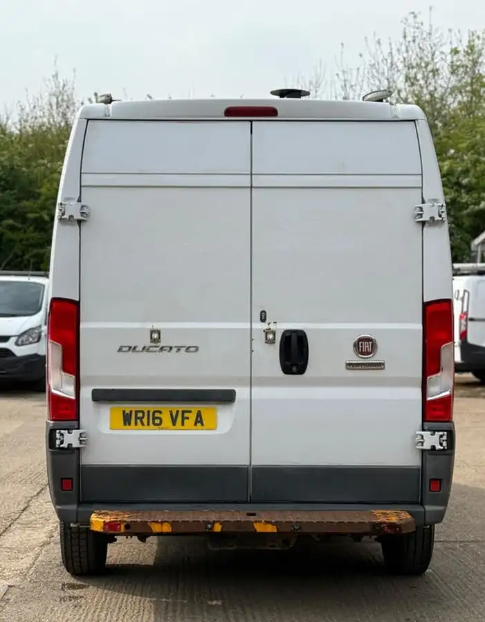 2016-fiat-ducato-23td-35-lh2-tecnico-big-7