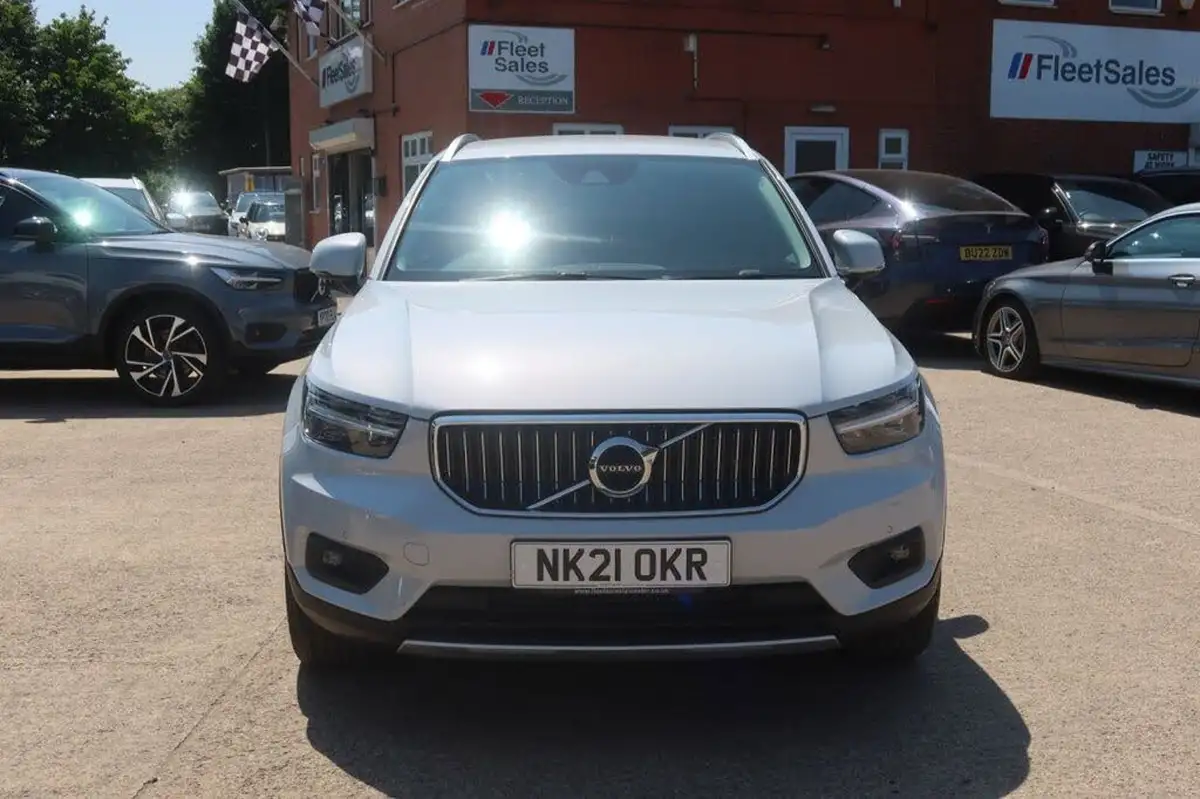 2021-volvo-xc40-15-t3-inscription-161bhp-auto-big-5