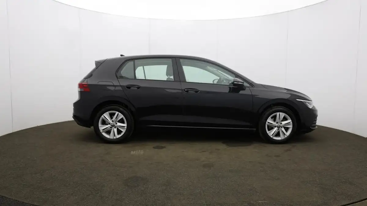 2021-volkswagen-golf-15-tsi-life-130ps-hatchback-big-52
