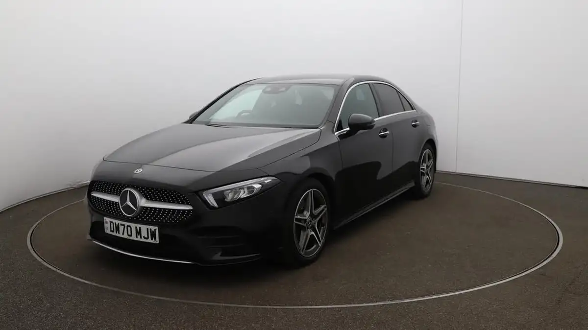 2020-mercedes-benz-a-class-20d-a200d-amg-line-premium-saloon-4d-big-37
