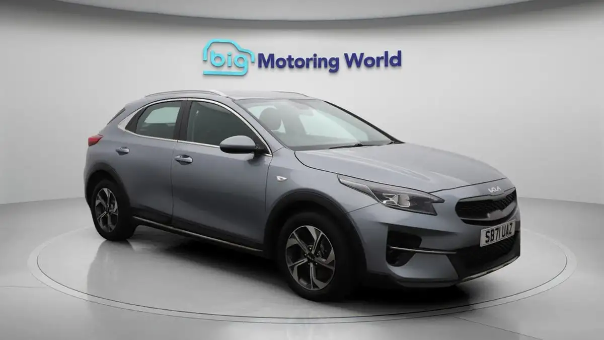 2022-kia-xceed-10-t-gdi-2-big-1