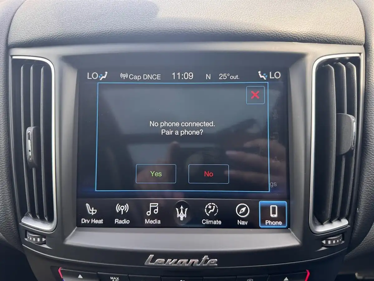 2020-maserati-levante-30-gransport-big-25