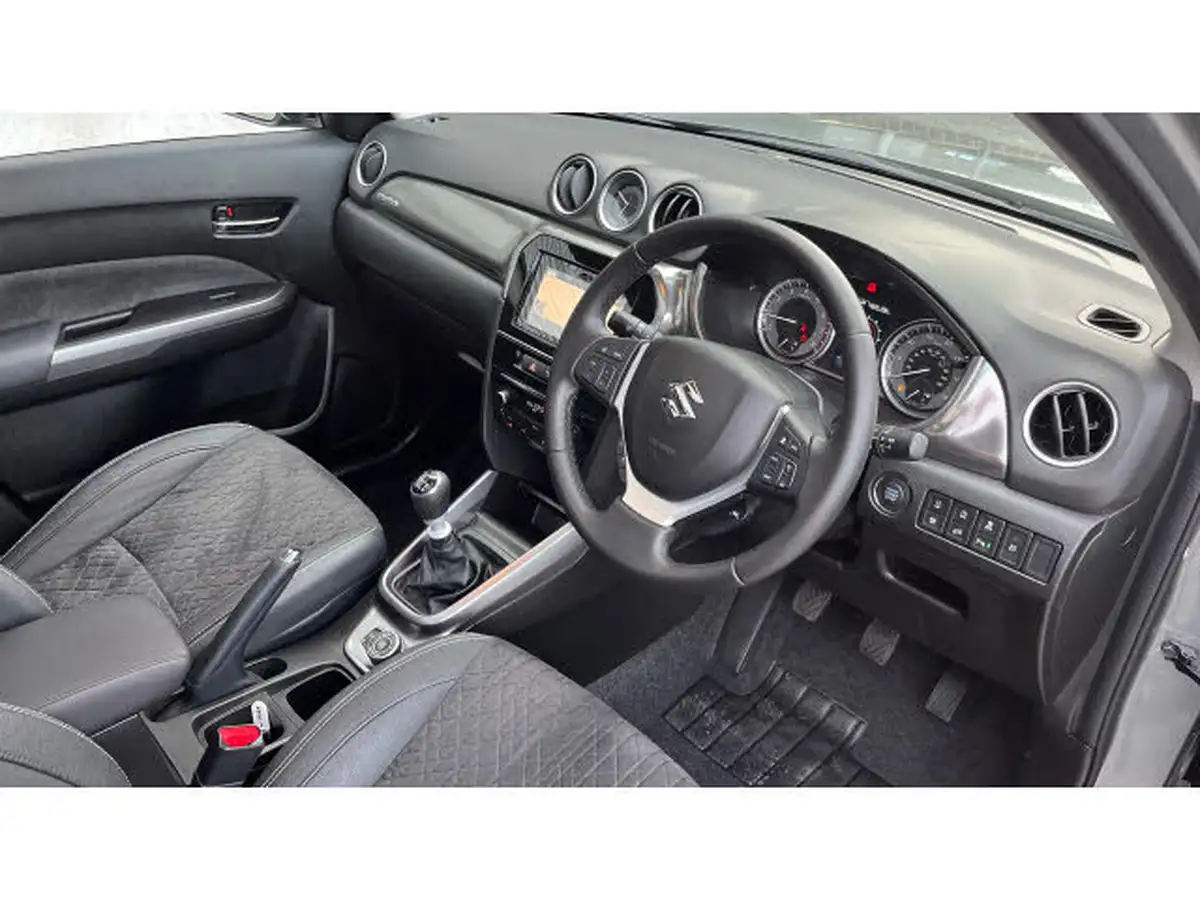 2020-suzuki-vitara-14-boosterjet-sz5-allgrip-big-10