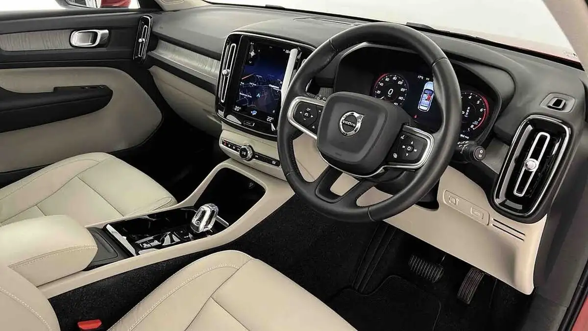 2021-volvo-xc40-15-t3-inscription-161bhp-auto-big-14
