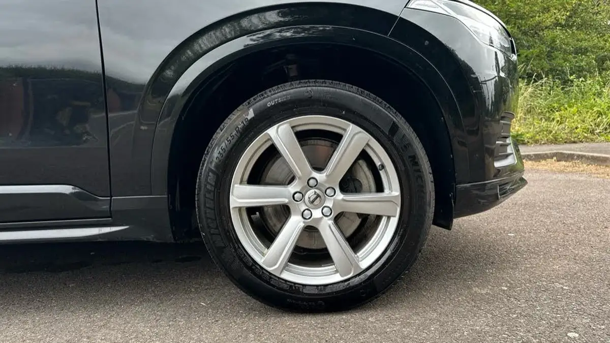2023-volvo-xc90-20-b5-core-big-8