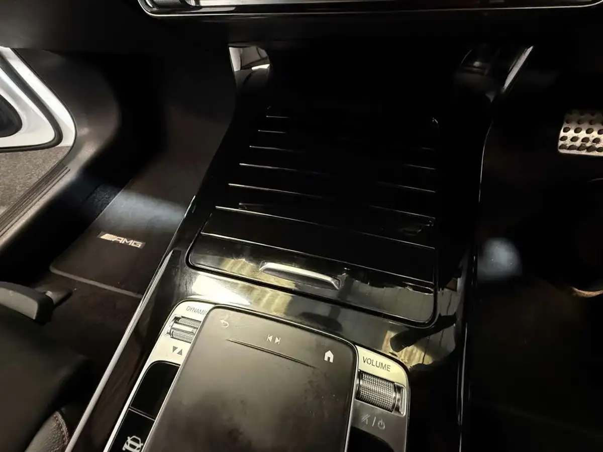 2019-mercedes-benz-a-class-20d-a200d-amg-line-hatchback-5d-big-17