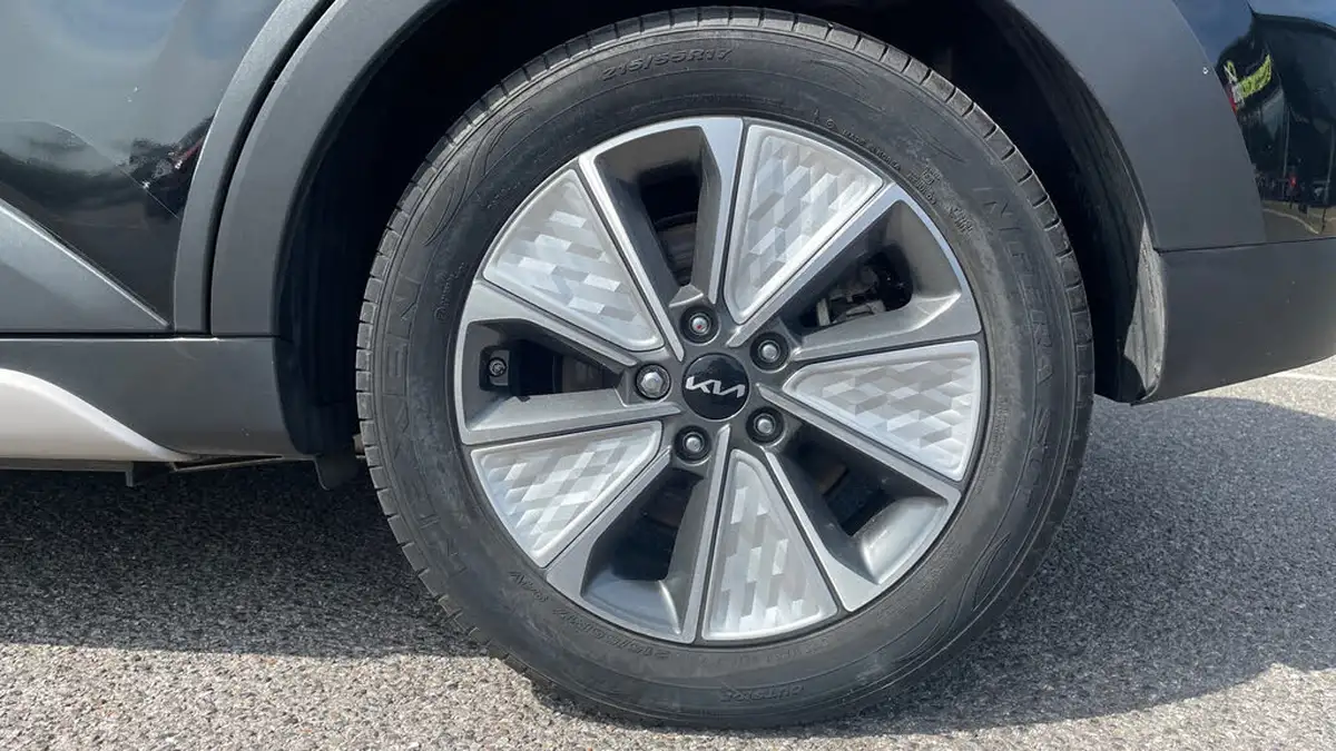 2022-kia-soul-ev-maxx-big-17