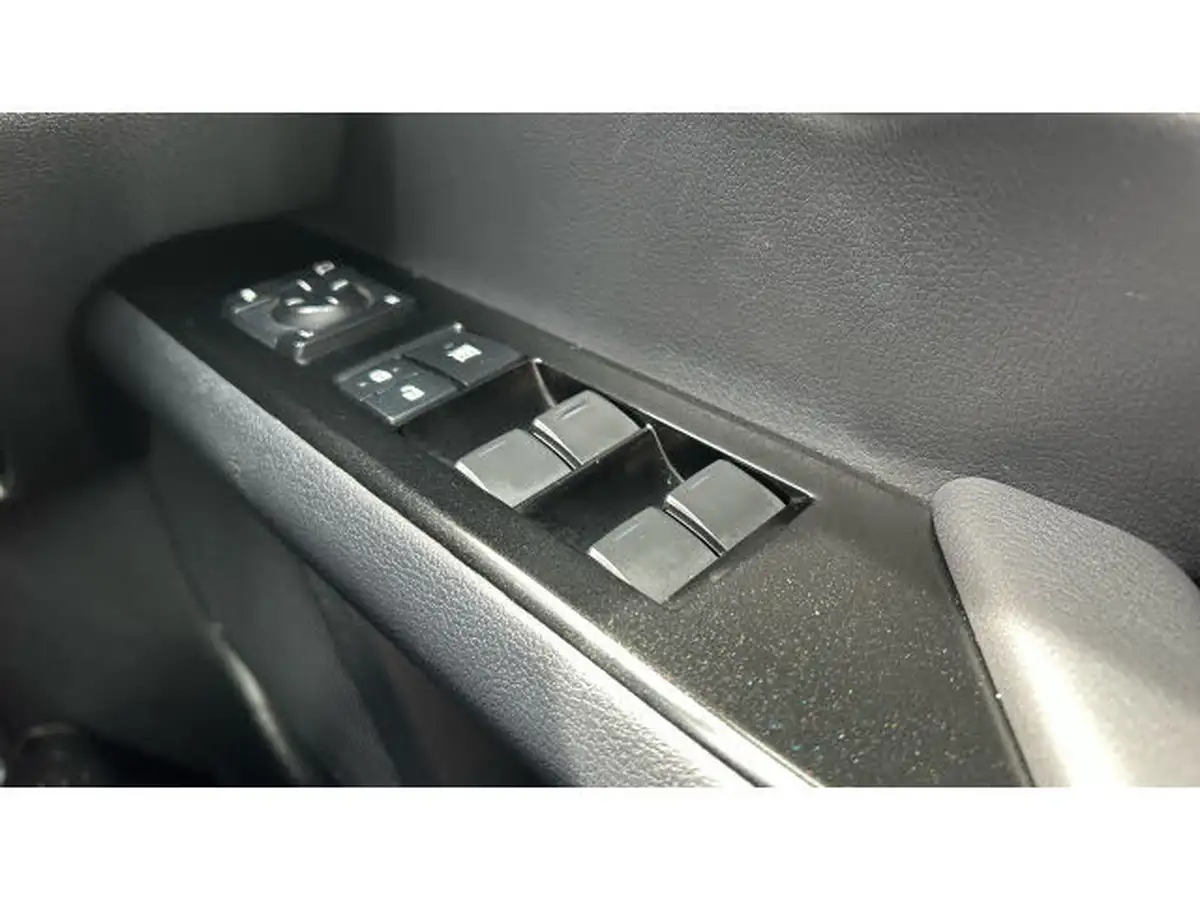 2022-lexus-ux-300e-e-ux-201bhp-big-20