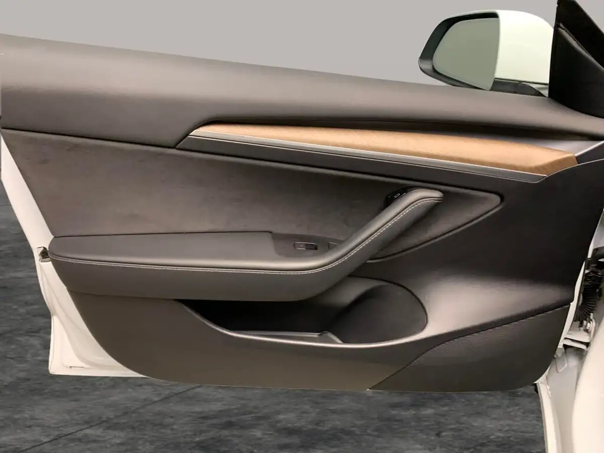 2021-tesla-model-3-e-long-range-4x4-big-38