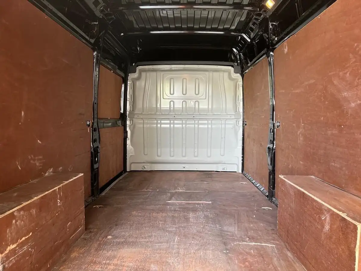 2022-citroen-relay-22bluehdi-35-l3h2-enterprise-panel-big-18