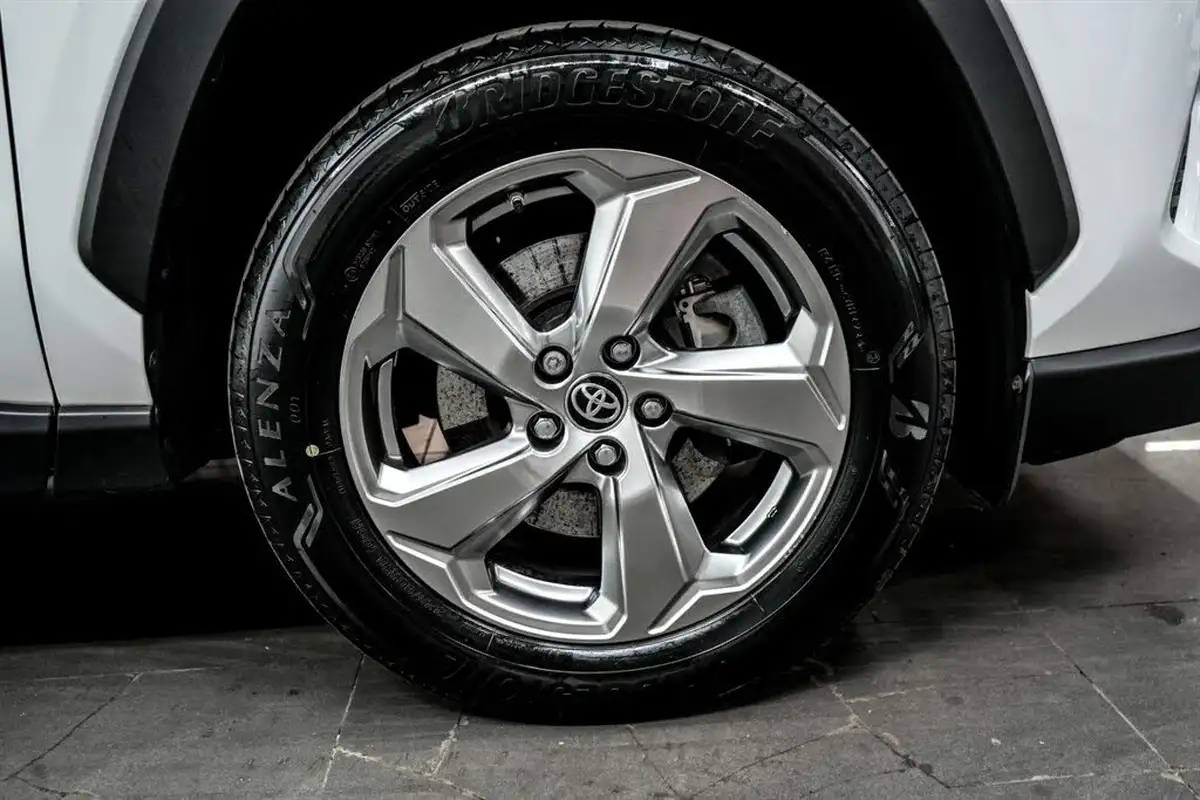 2020-toyota-rav4-25-vvt-i-design-219bhp-big-4