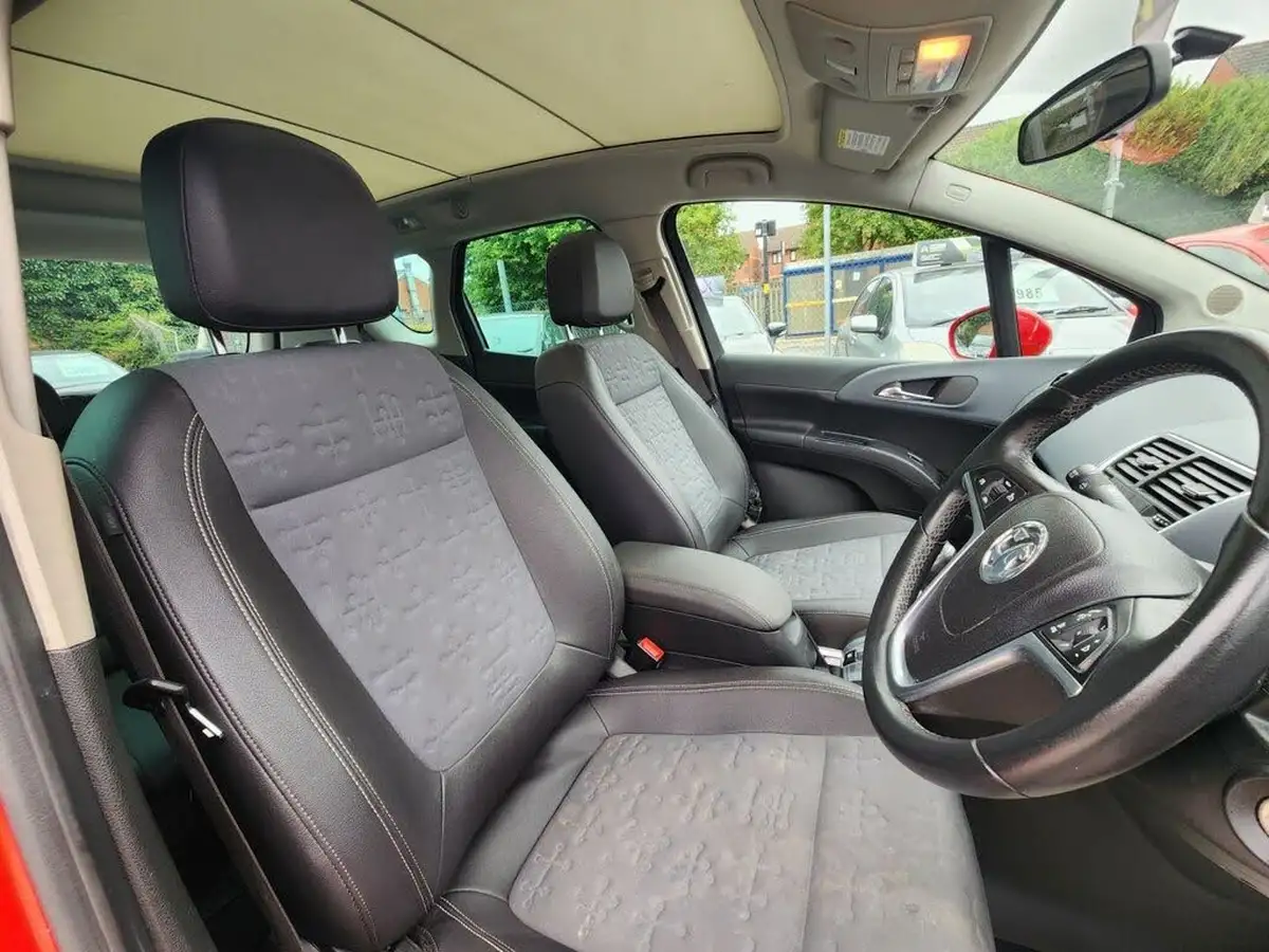 2012-vauxhall-meriva-17td-se-110ps-auto-big-13