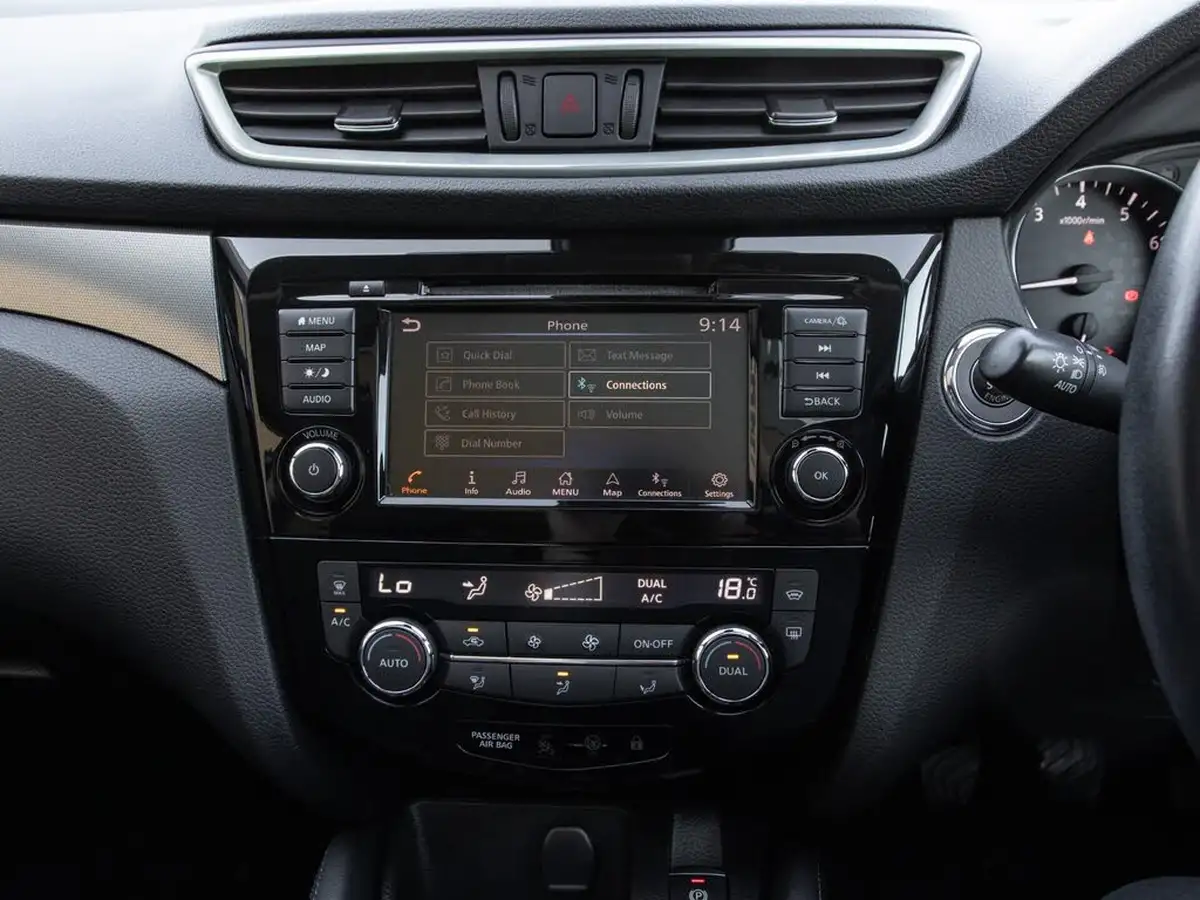 2019-nissan-qashqai-13-dig-t-tekna-140ps-big-22