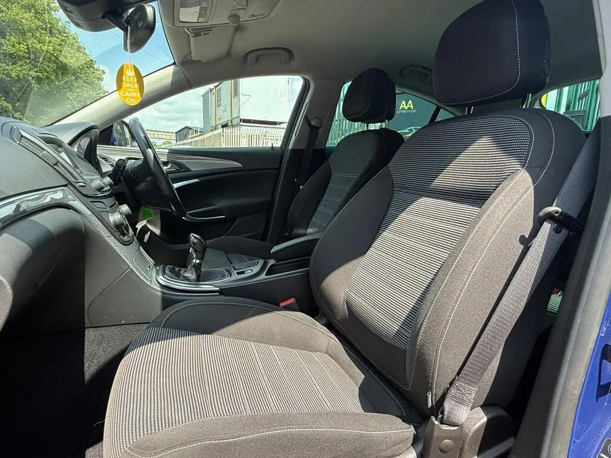 2016-vauxhall-insignia-16cdti-sri-ecoflex-ss-big-33