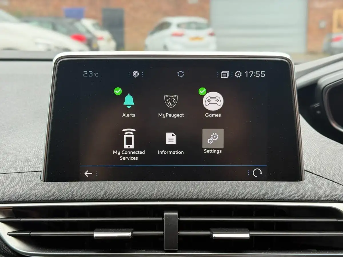 2019-peugeot-3008-suv-15-bluehdi-allure-eat8-big-26