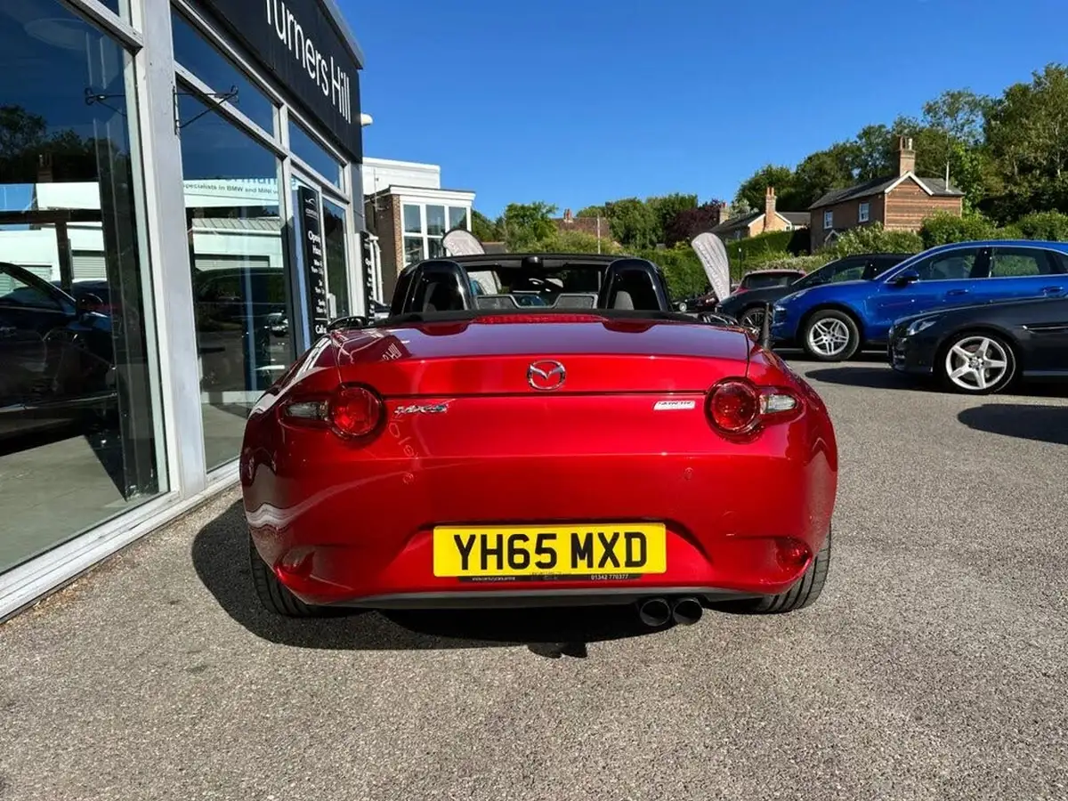 2015-mazda-mx-5-20-sport-nav-big-5