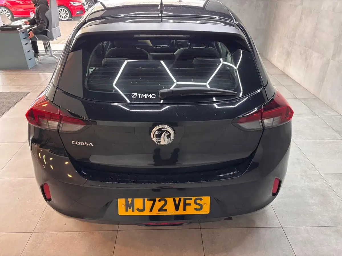 2022-vauxhall-corsa-12i-design-big-9