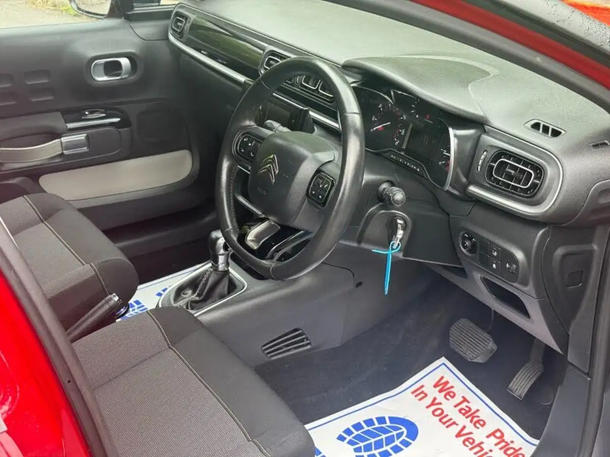 2017-citroen-c3-12-puretech-flair-110ps-ss-eat6-big-6