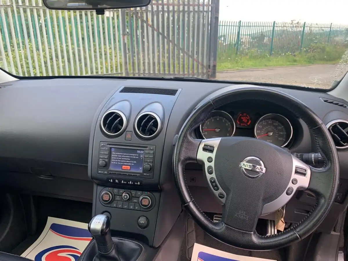 2009-nissan-qashqai-16-n-tec-big-6