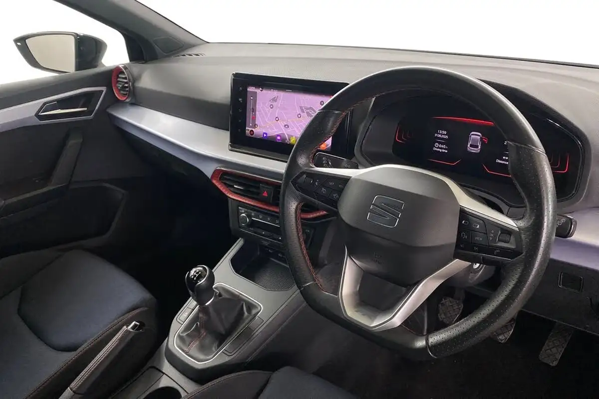 2023-seat-ibiza-10-tsi-fr-110ps-big-10