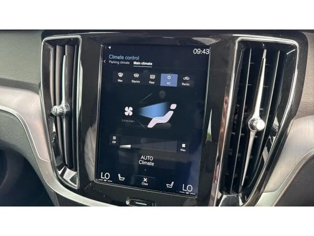 2019-volvo-v60-20td-d4-cross-country-big-29
