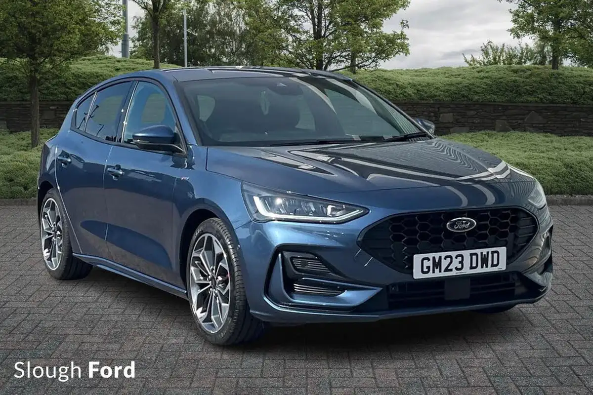 2023-ford-focus-10t-st-line-x-125ps-hybrid-mhev-hatchback-powershift-big-0