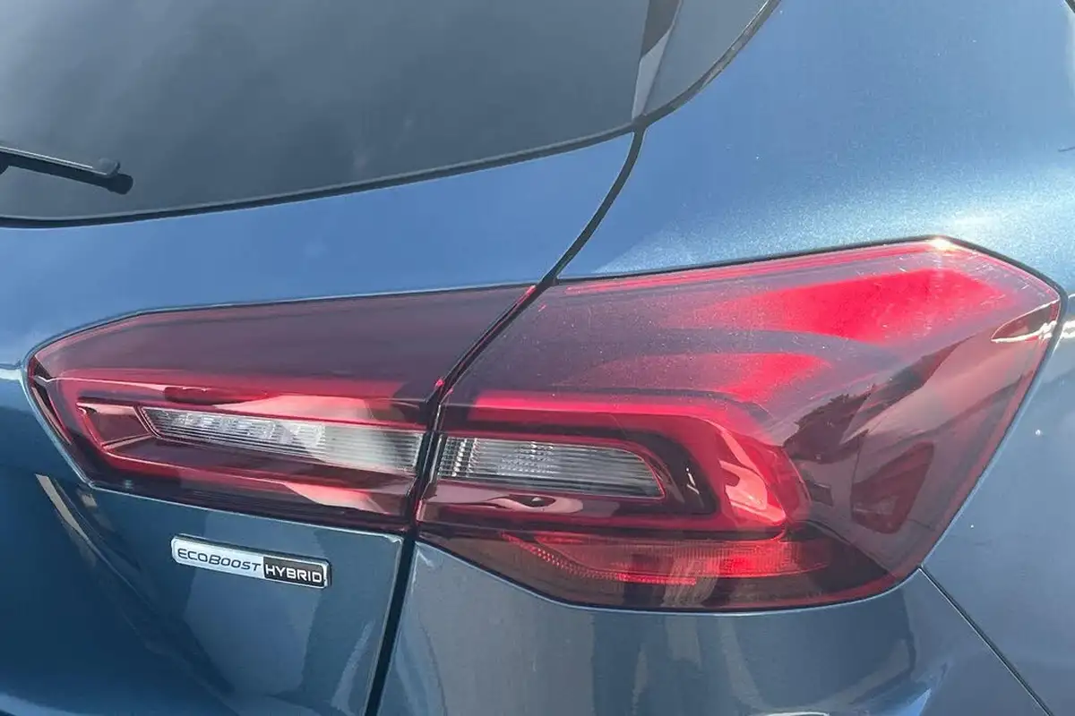 2023-ford-focus-10t-st-line-x-125ps-hybrid-mhev-hatchback-powershift-big-24