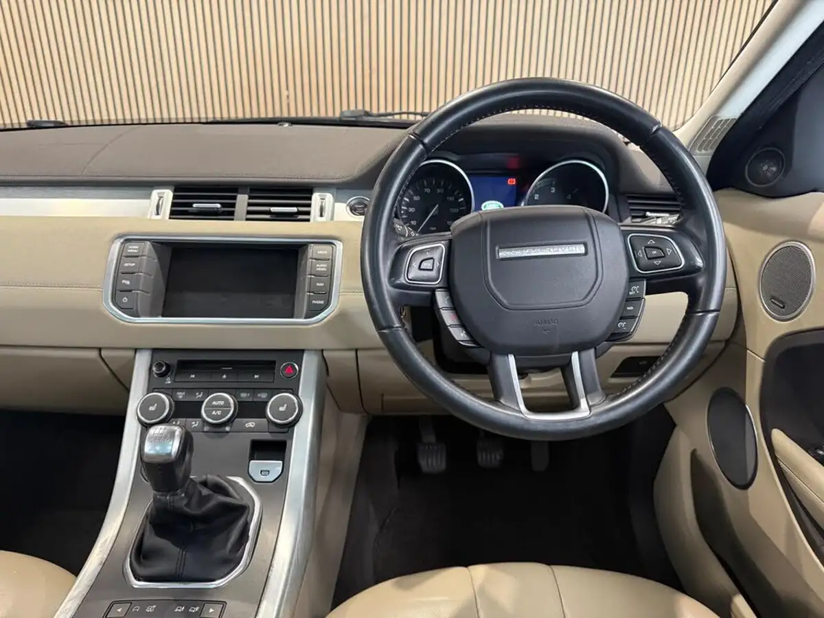 2014-land-rover-range-rover-evoque-22td-pure-tech-190bhp-4x4-hatchback-5d-big-21