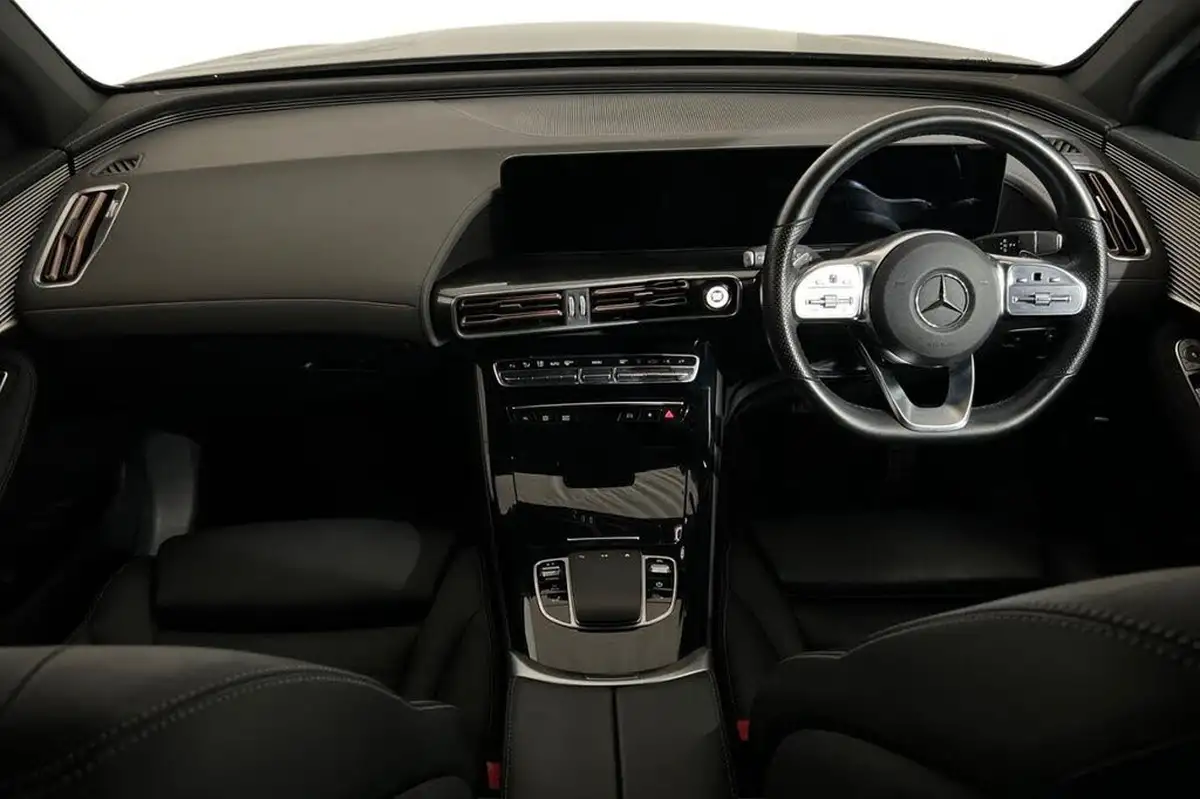 2020-mercedes-benz-eqc-e-eqc-400-amg-line-big-9