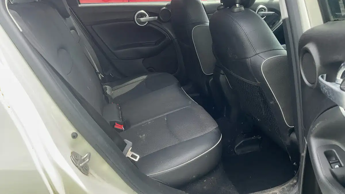 2016-fiat-500x-16multijet-cross-plus-big-7