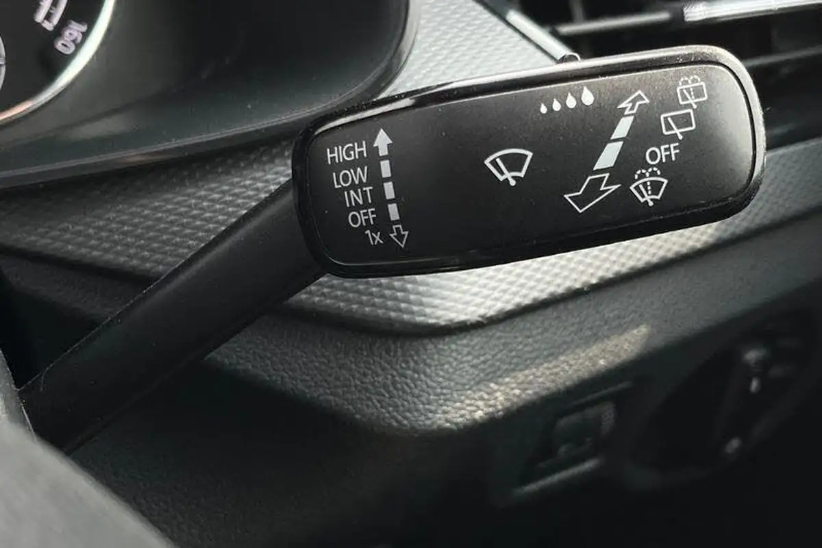 2020-skoda-kamiq-15-tsi-se-big-14