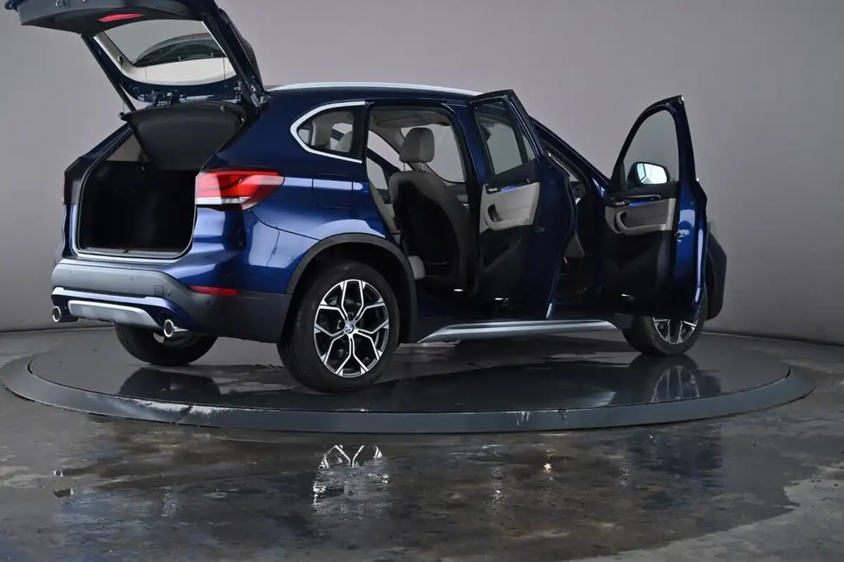 2019-bmw-x1-20-sdrive-20i-xline-sdrive-20i-big-62