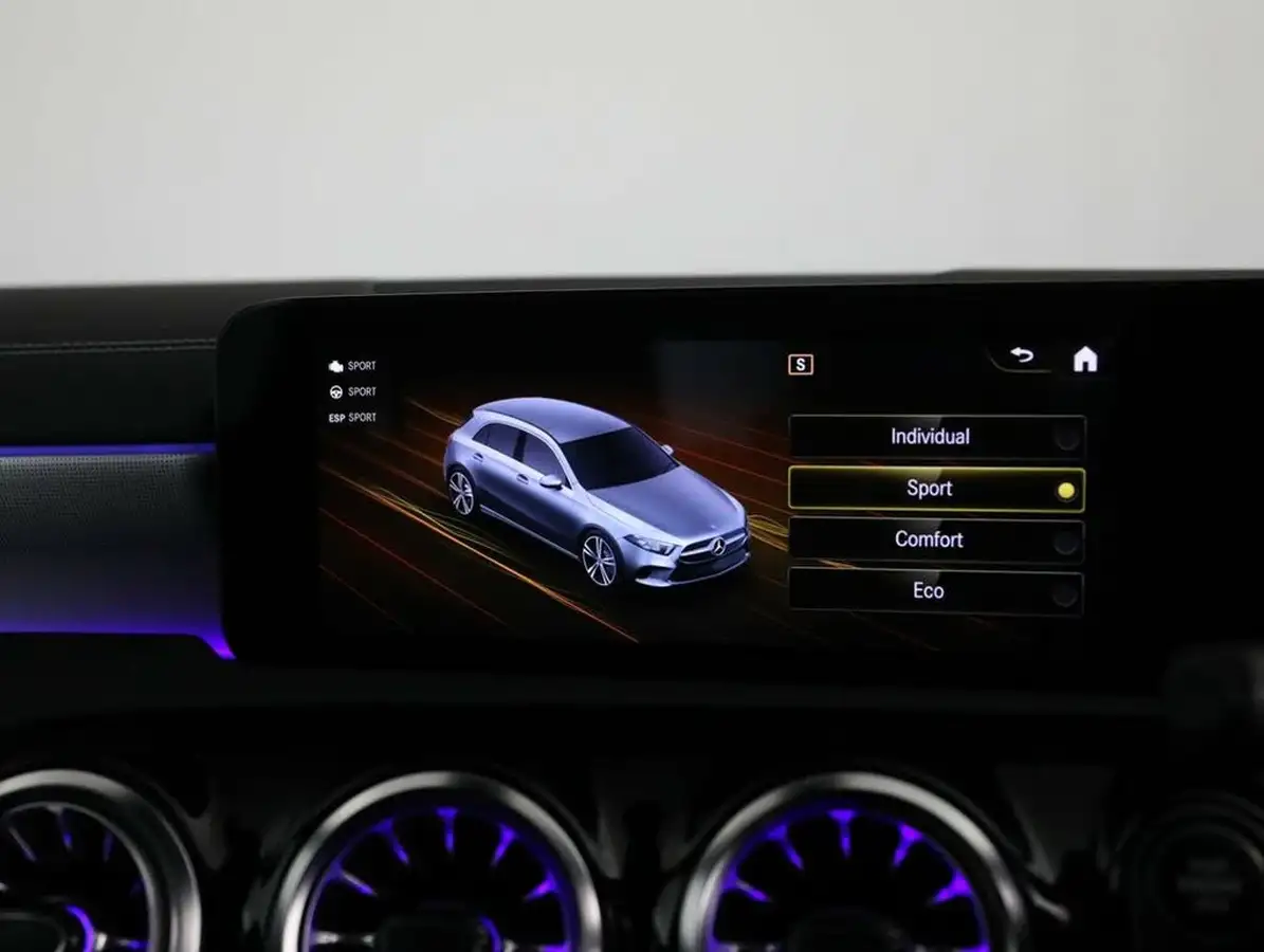 2022-mercedes-benz-a-class-13-a200-amg-line-executive-edition-hatchback-5d-7g-dct-big-45