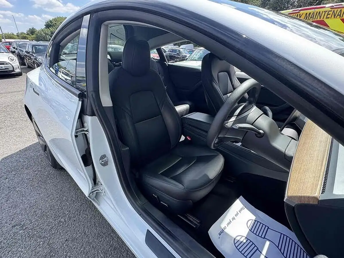 2021-tesla-model-3-e-standard-plus-big-23