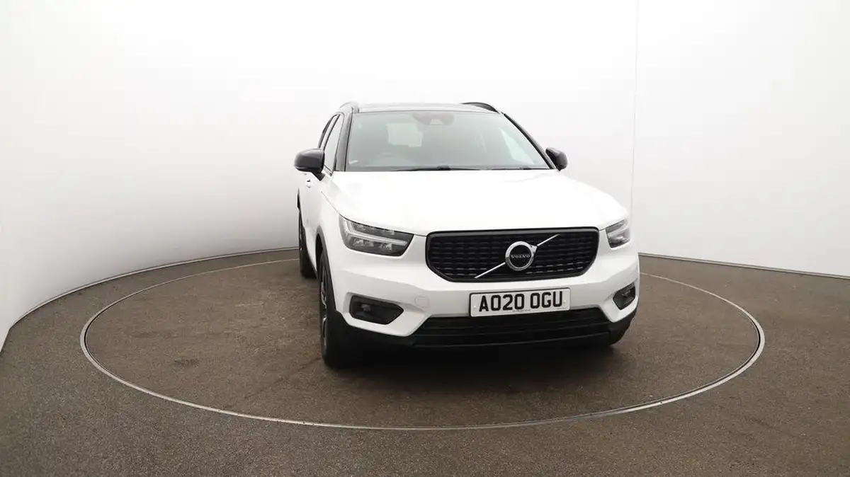 2020-volvo-xc40-20-t4-r-design-awd-big-41