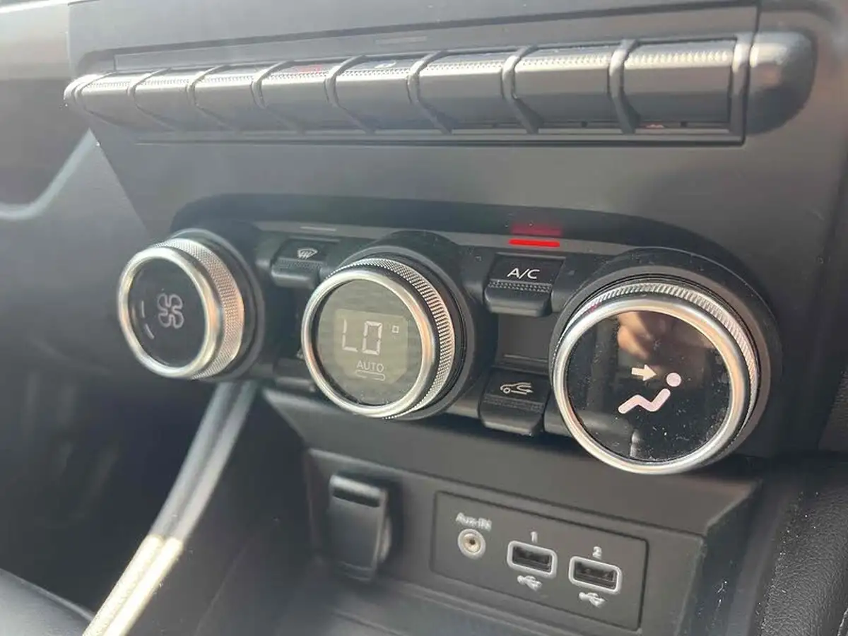 2020-renault-zoe-e-i-gt-line-rapid-charge-big-35