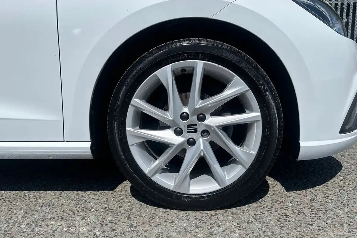 2022-seat-ibiza-10-tsi-fr-95ps-big-9