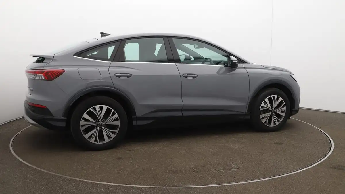 2023-audi-q4-e-tron-50e-sport-station-wagon-big-51