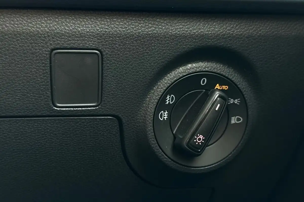 2025-seat-arona-10-tsi-xperience-lux-dsg-big-29