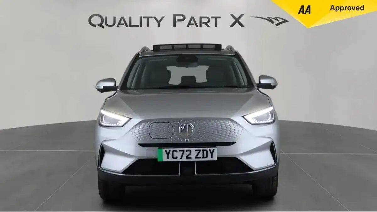 2022-mg-zs-suv-e-trophy-connect-ev-156ps-long-range-big-1