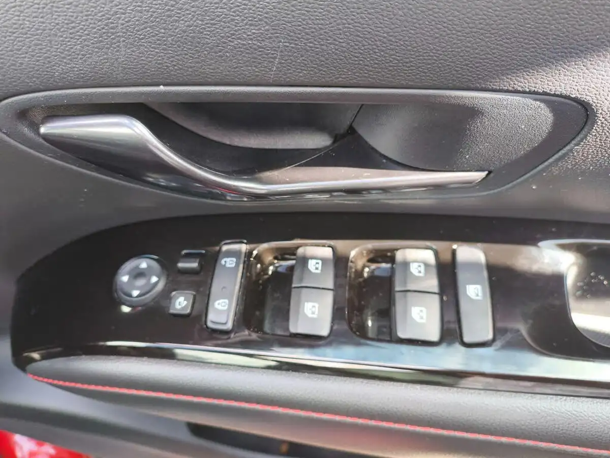 2023-hyundai-tucson-16-t-gdi-n-line-s-230ps-hybrid-auto-big-17